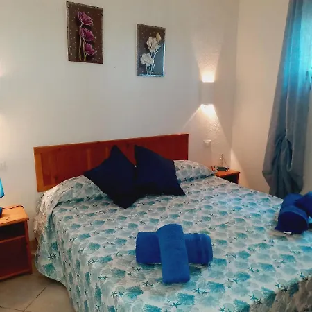 بيت للعطل Oleandri Vista Mare *